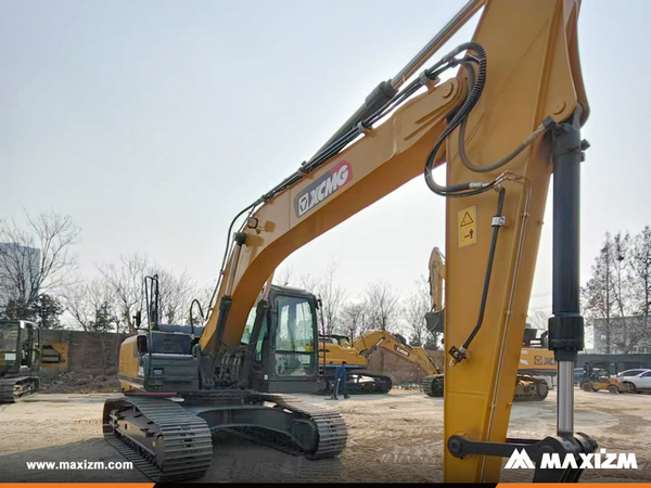 French Polynesia - 1 Unit XCMG XE215DA Crawler Excavator