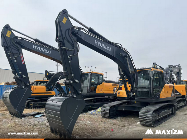 Algeria - 1 Unit HYUNDAI HX220HD Crawler Excavator  