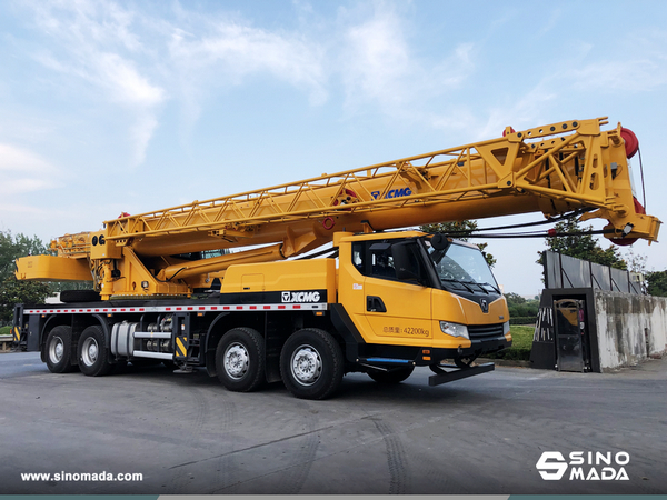 China - 1 Unit XCMG QY50KD Truck Crane