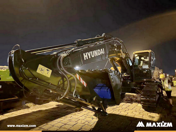 Turkey - 1 Unit HYUNDAI R395LVS Crawler Excavator