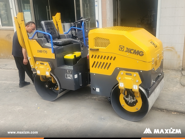 Georgia - 1 Unit XCMG XMR170 Road Roller