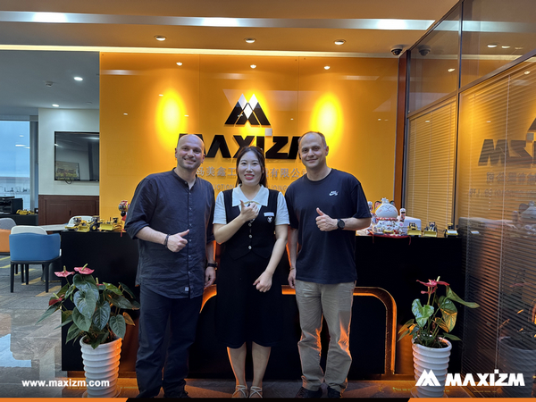 Chile Client Visited MAXIZM Office 