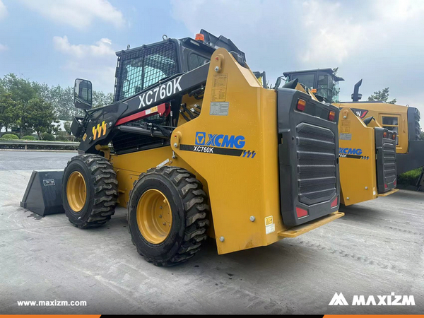 Algeria - 2 Units XCMG XC760K Skid Steer Loader