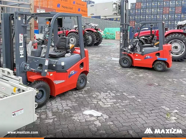 Cameroon - 4 Units HELI CPCD15 Forklift
