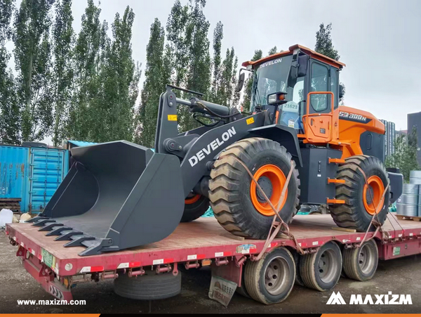 Romania - 1 Unit DEVELON SD300N Wheel Loader