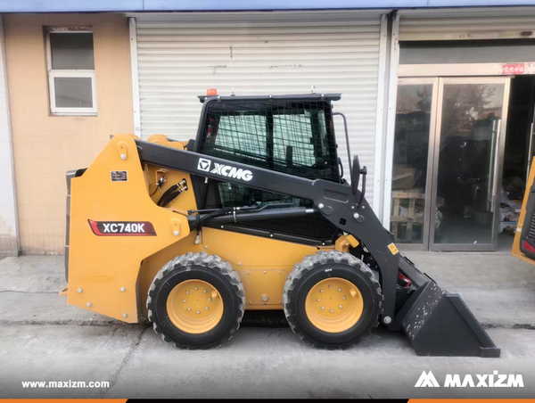UAE - 1 Unit XCMG XC740K Skid Steer Loader