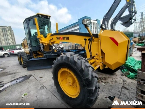 Colombia - 1 Unit SHANTUI Motor Grader SG15-B6